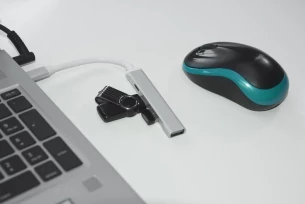 Διαχωριστής USB HUB - ROSKO - Ασημί